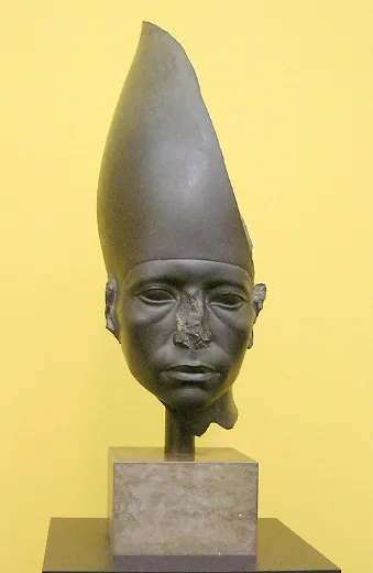 Depiction: Amenemhat III