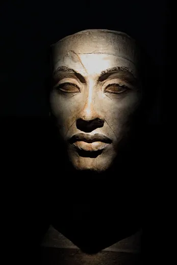 Depiction: Akhenaten